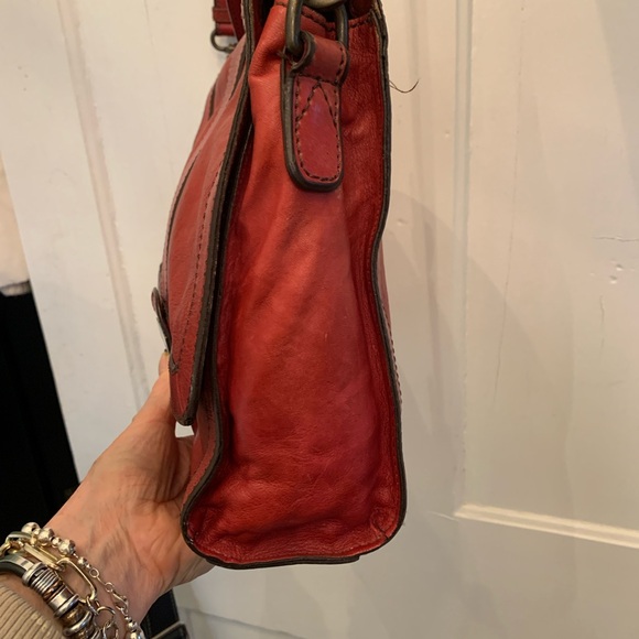 Fossil Messenger Cross Body - Picture 10 of 14